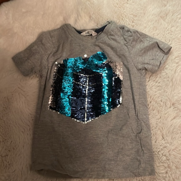 Boys size 6 shorts and shirts - Picture 12 of 16